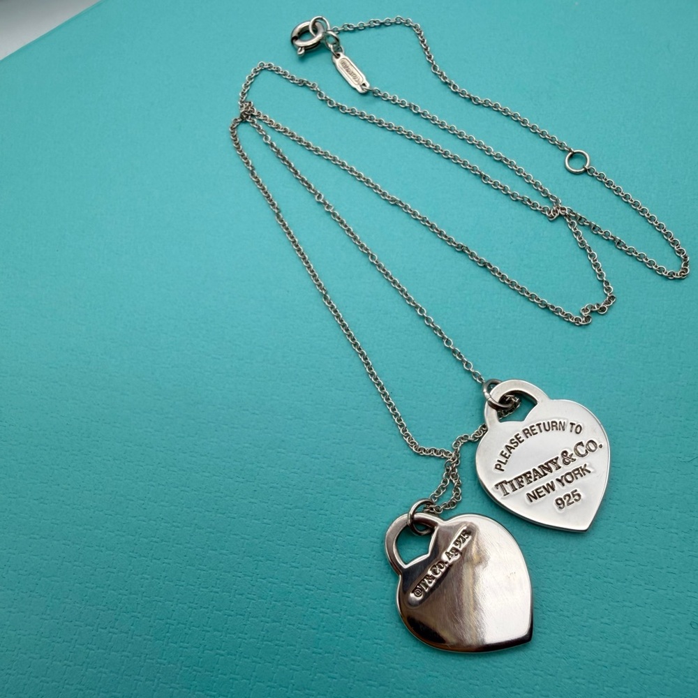 Tiffany & Co. 16-18” Adjustable Blue Enamel Double Rtt Small Hearts Necklace - Picture 9 of 9